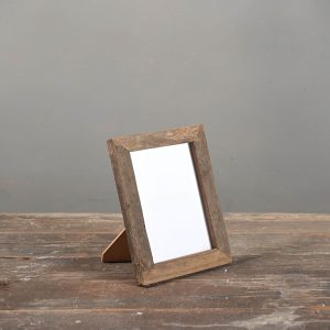 Reclaimed wood frame 20*25