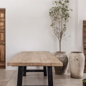 GRANDIA 213 cm Reclaimed wooden table with iron legs