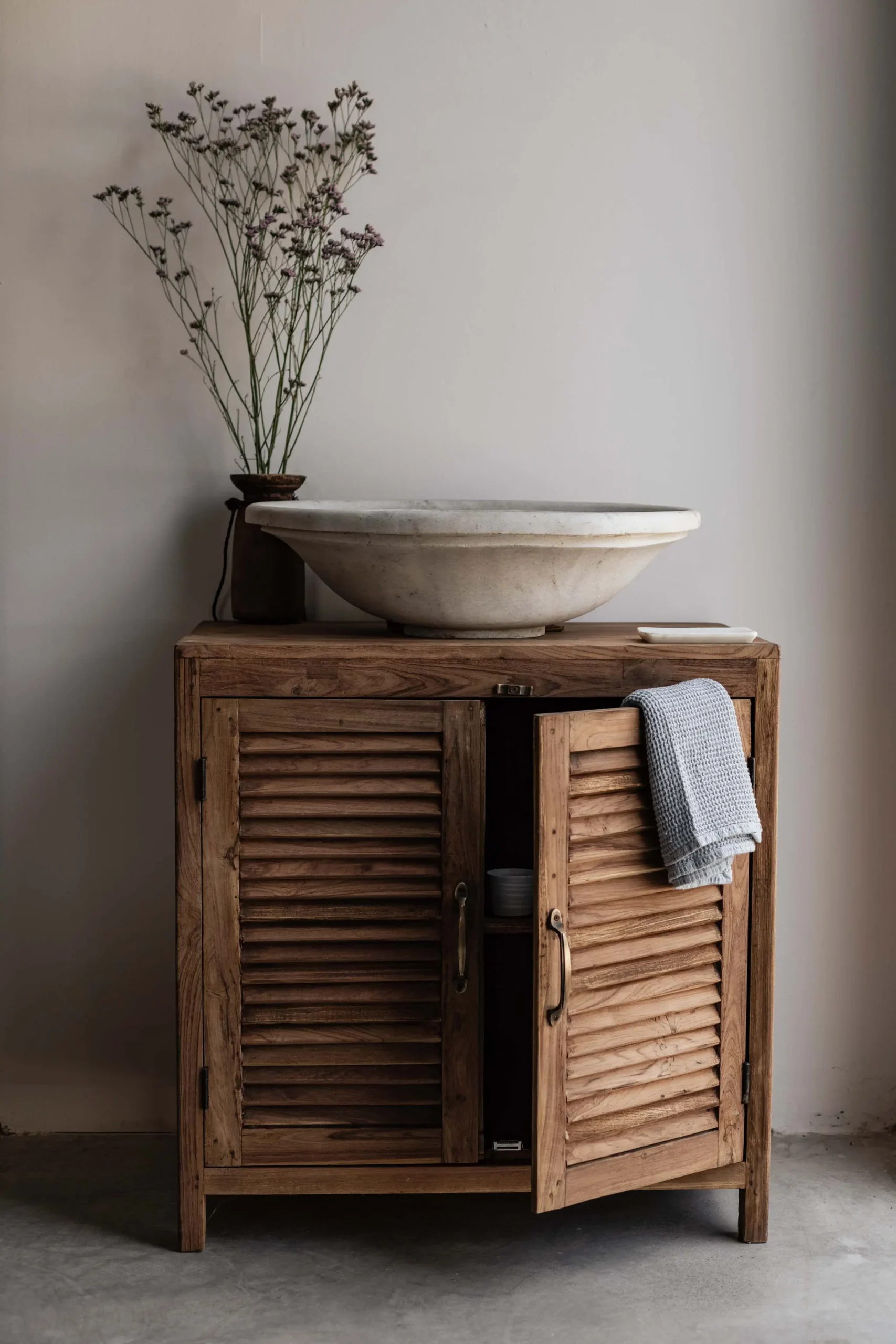 ZINK vintage sink in marble