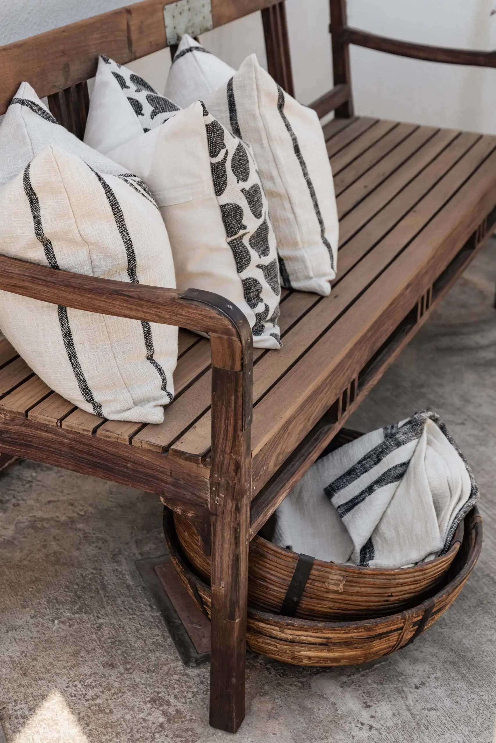 BRAVA vintage teak bench - Image 2