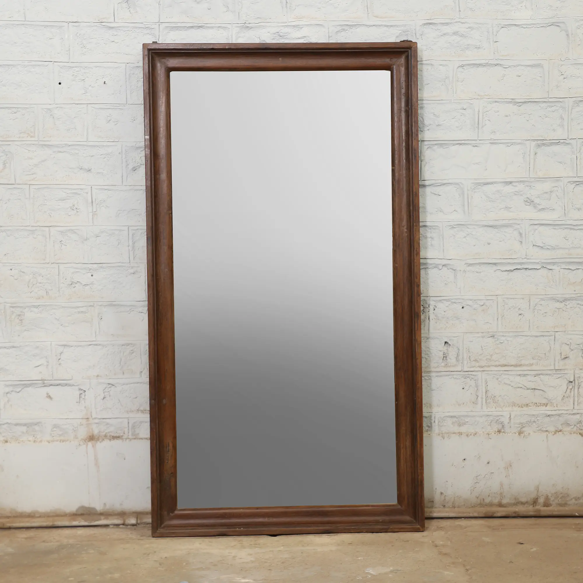 Tall vintage mirror in brown wood NINA