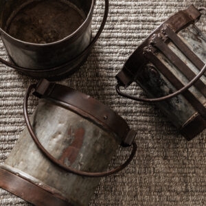 Vintage iron milk pots with worn rustic finish and iron handles, set of three — Soulosofie Mallorca