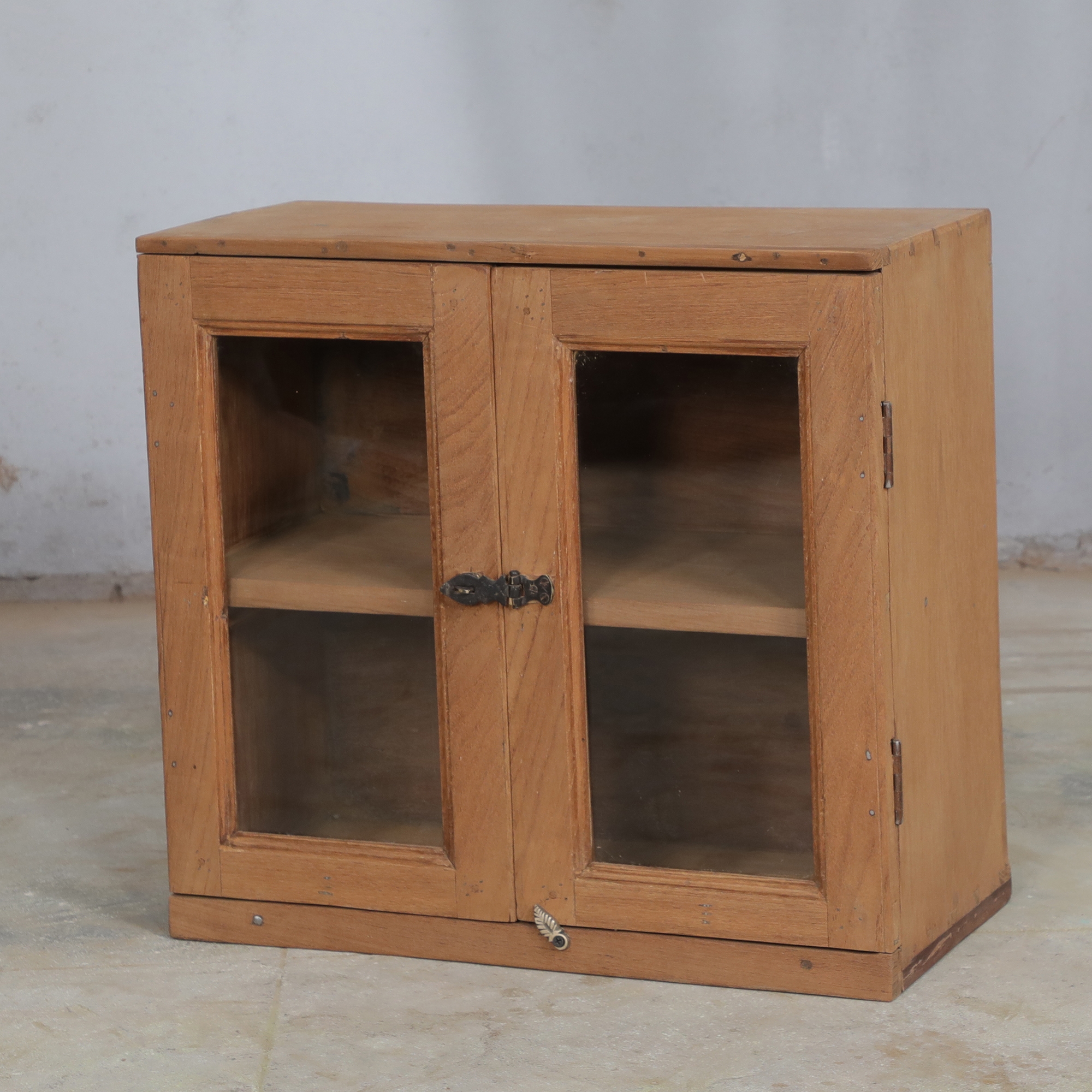 Wooden Wall Cabinet KIRA - Image 2
