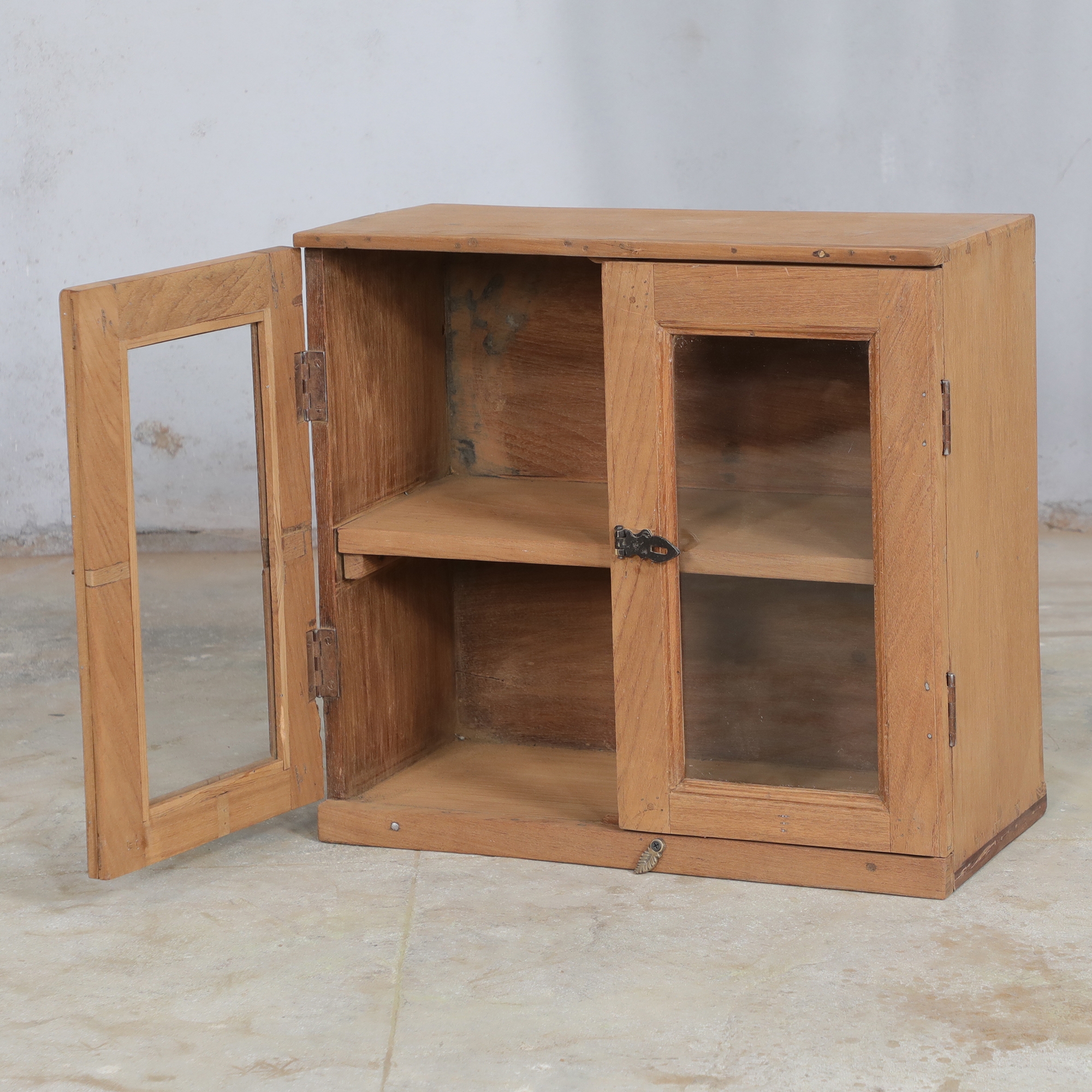 Wooden Wall Cabinet KIRA - Image 3