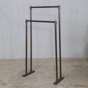 RUG RACK in iron
